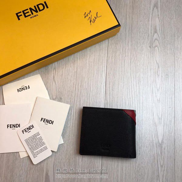 FENDI短夾錢包 19年春夏季最新手包 小摔牛皮 芬迪對折錢包  fdz2139